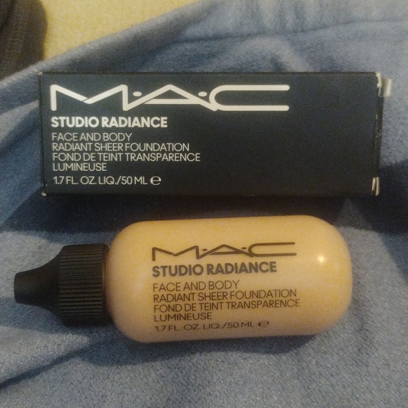 2/$25 NIB MAC cosmetics Studio Radiance Face & Body sheer foundation - Picture 1 of 4